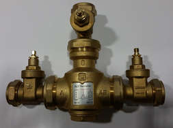 LK823 load valve 1 1/2 inch male with isolation valves